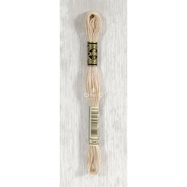 DMC Moulin&eacute; 945