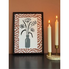 Stripes and flowers billede