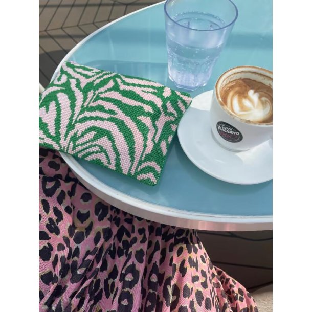 Zebra clutch grn/lyserd